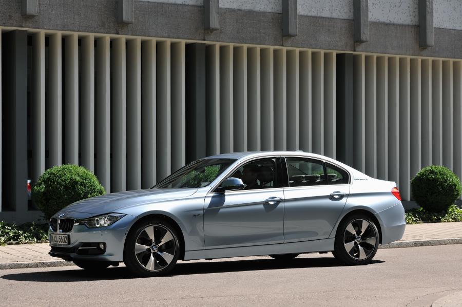  BMW ActiveHybrid 3 2012 года  (фото 83 из 102)